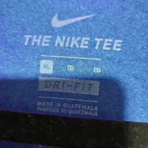 The Nike tee size XL chicago cubs - Picture 3 of 4